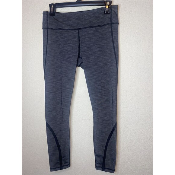 Lululemon High Rise Leggings Capri Logo Gray Pocket run gym Z40416 sz 8 - Picture 1 of 9